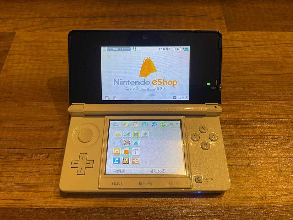 Nintendo 3DS (оригінальна модель) - White