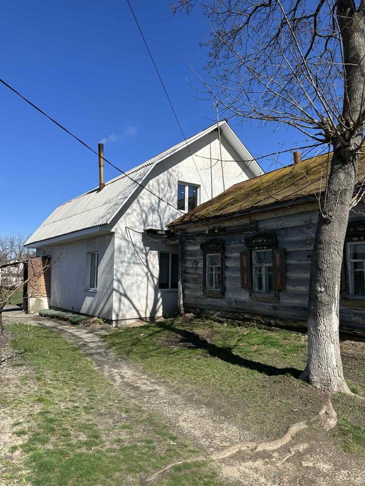 Продам 2 х этажный дом в с Богданы