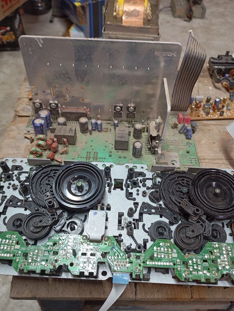 Запчастини до музичного центру Panasonic SC-AK230