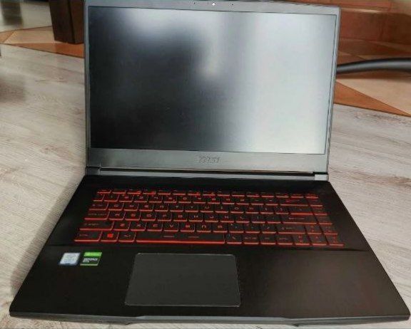 MSI TOP Laptop do gier GTX 1650 4GB | DDR4 | SSD