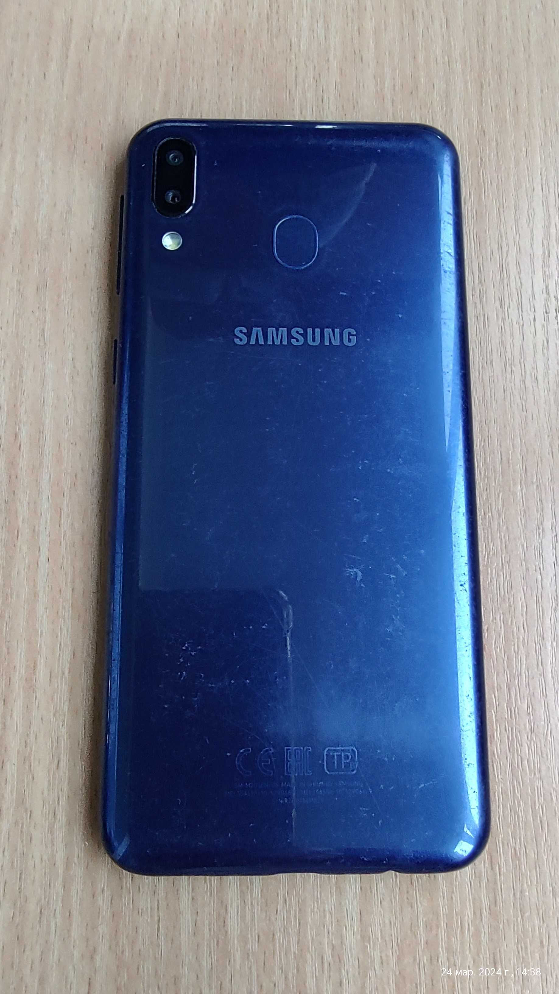 Samsung Galaxy M20 4/64GB Ocean Blue