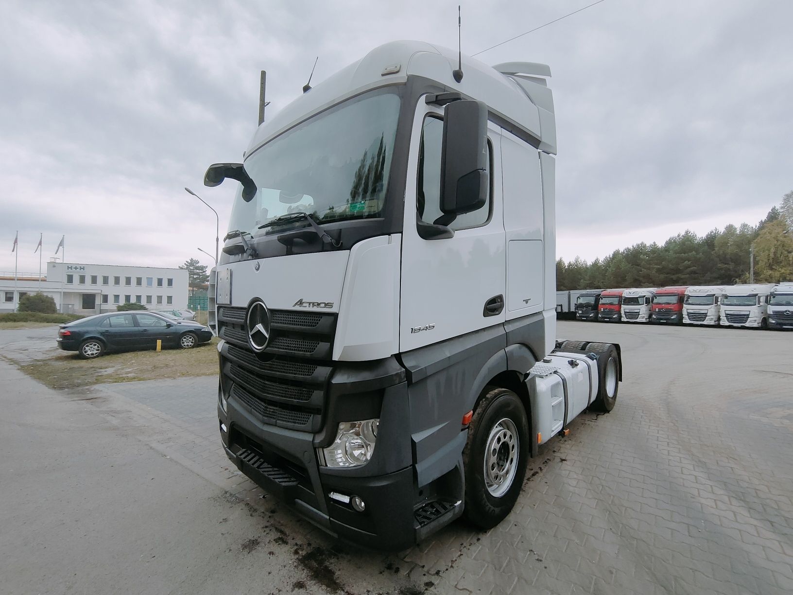 Mercedes actros MP4 / bez retardera / automat / dwa zbiorniki