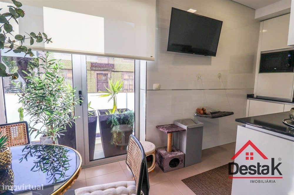 Apartamento com piscina interior no Centro de Viseu
