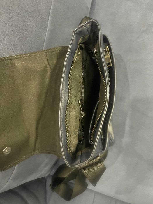 Чоловіча сумка через плече  з натуральної шкіри