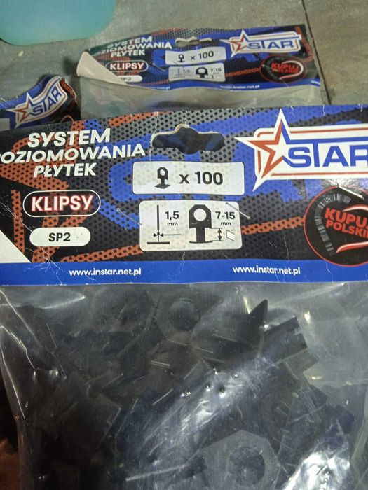 Klipsy do poziomowania płytek Star 100 szt. 1,5mm