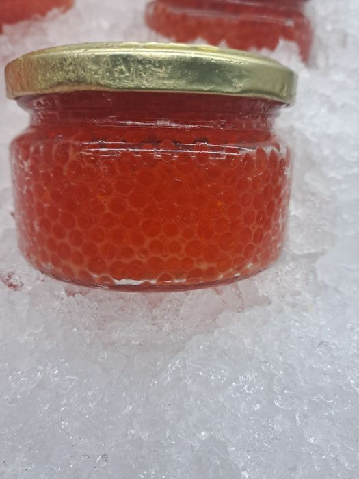 Ікра форелі червона