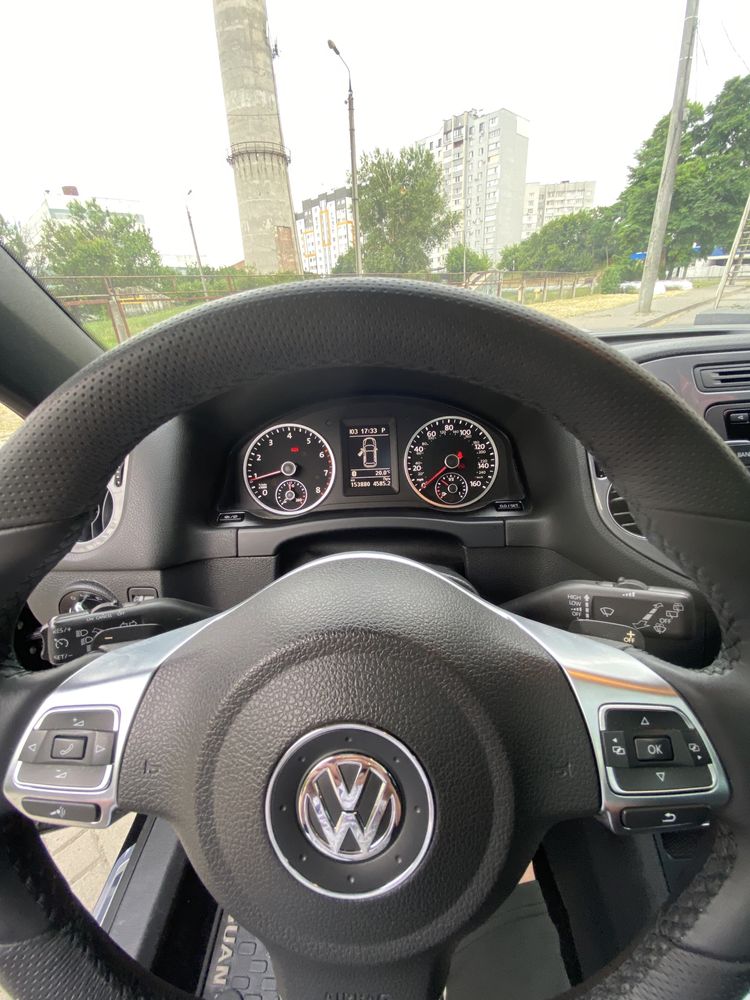 Volskwagen tiguan 2014 r line