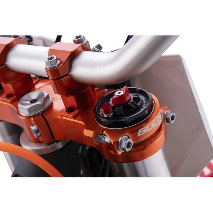 MEGA Cross ASIX XR99 300ccm 26KM 6-biegowy chłodzony cieczą koła 21/18