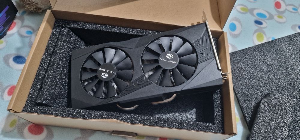 Placa grafica asus RX580
