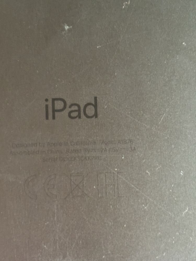 Ipad A1876 3 gen 256 gb