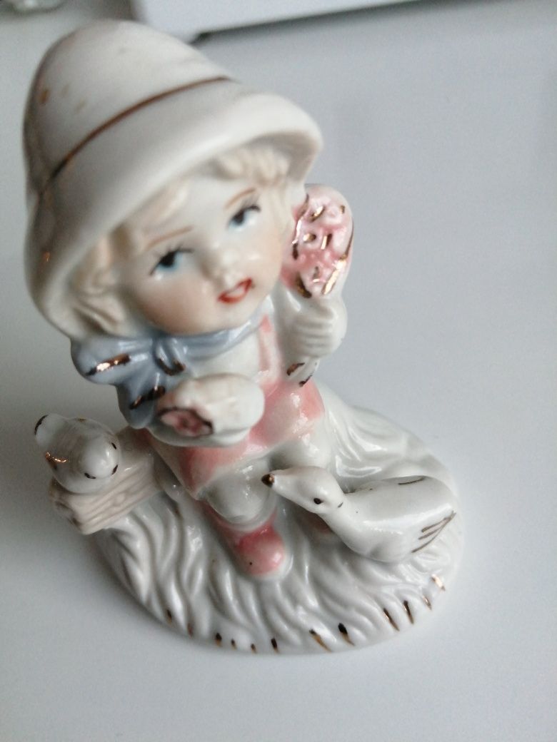 Pasterka gęsiarka figurka porcelana PRL