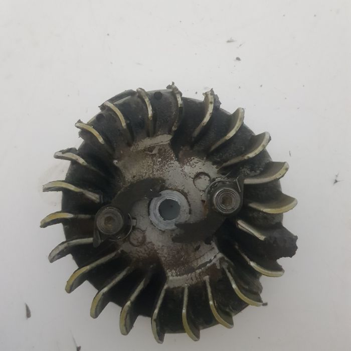 Kolo magnesowe magneto pila husqvarna 357 xp