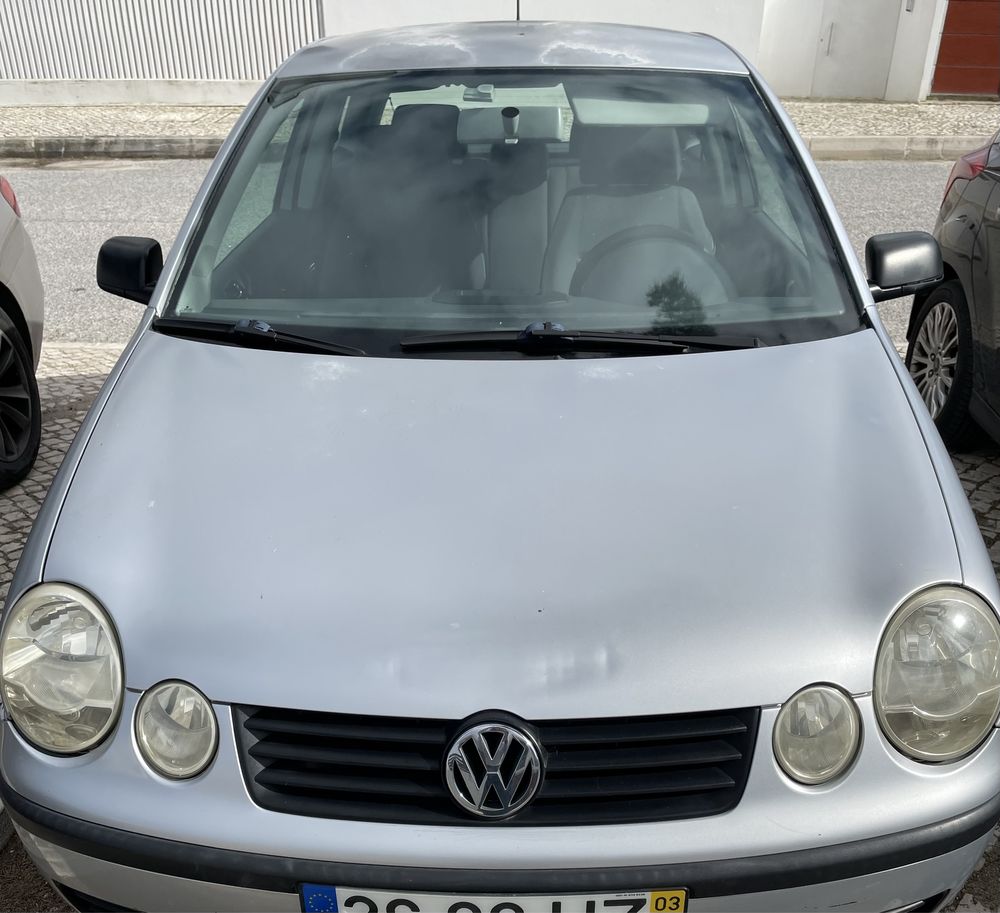 Volkswagem polo cinzento 2003