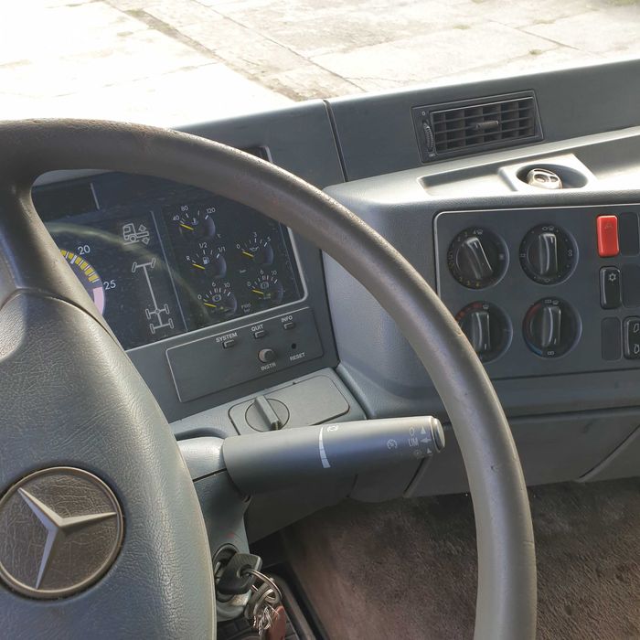 Mercedes Actros 2540 Loglift F240SL udźwig 5,800