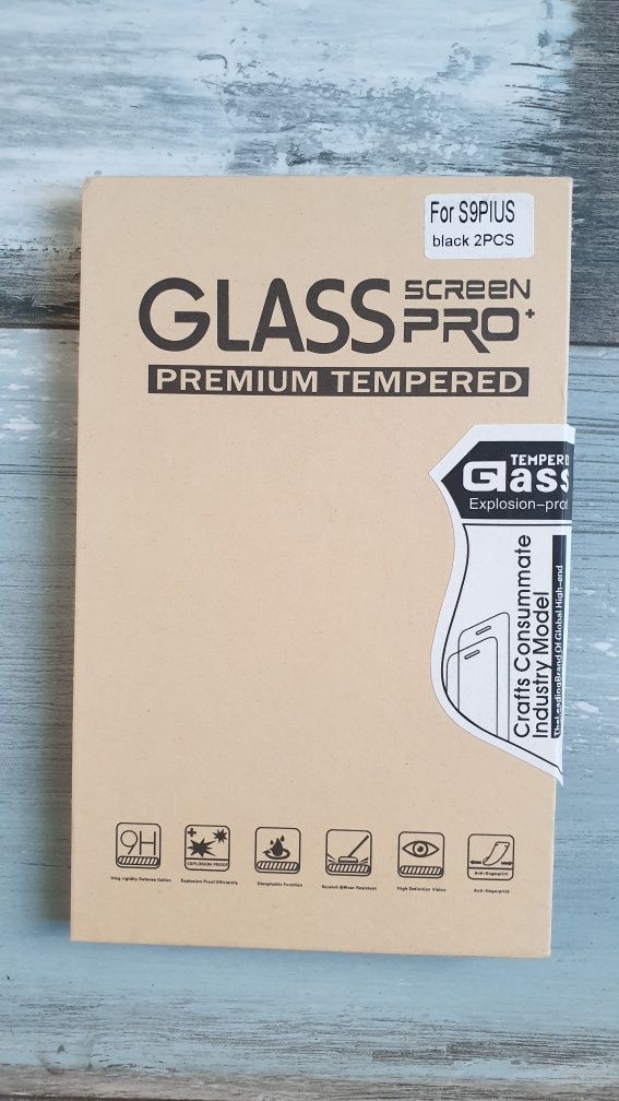 Защитные стекла на Samsung S9Plus 2 штуки (premium tempered)