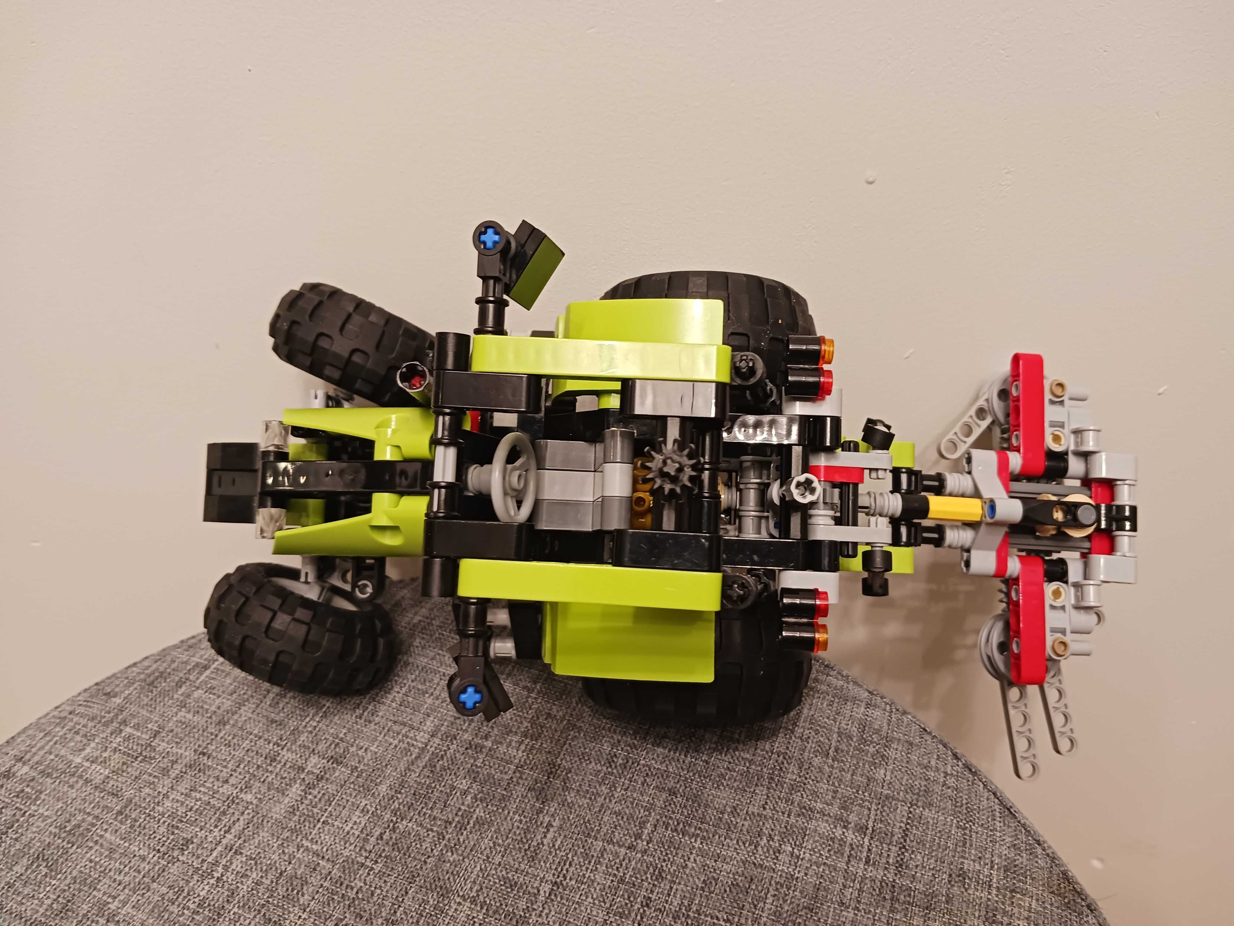 LEGO TECHNIC 9393 - Traktor z kosiarką, klocki lego