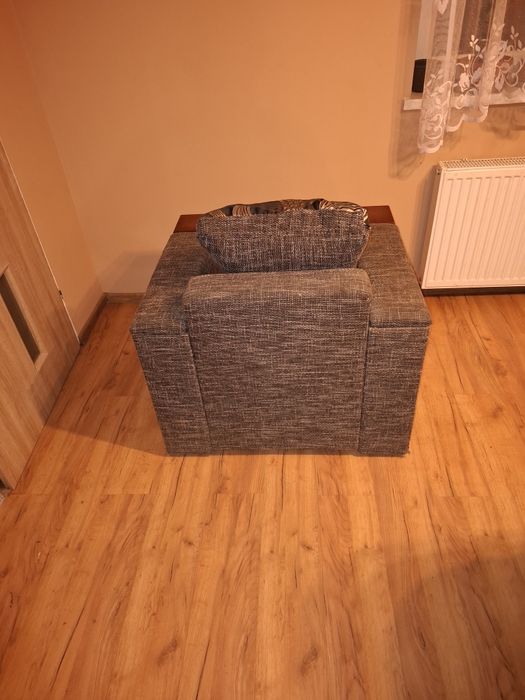 Fotel pokojowy szary