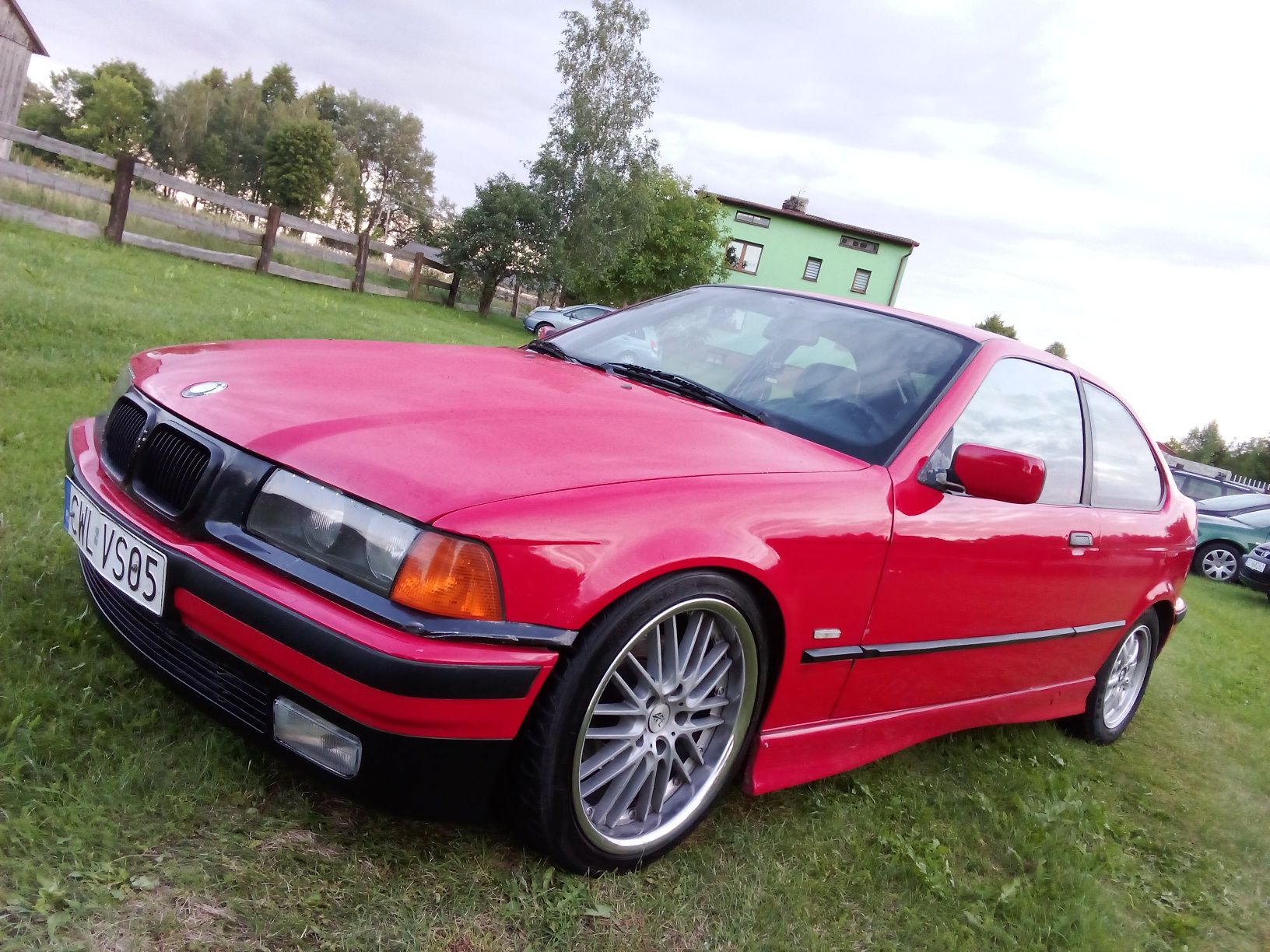 BMW 1.9 benzyna 2000r.