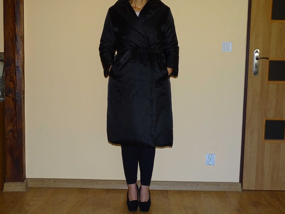 Czarny płaszcz Ryłko XL