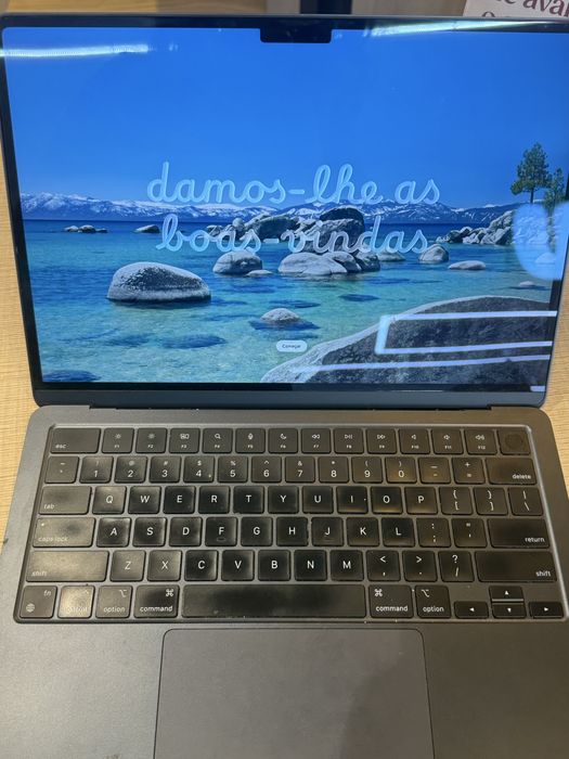 Macbook Air m2 2022