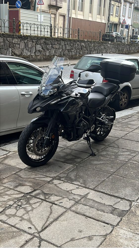 Benelli TRK 502X - Negociável