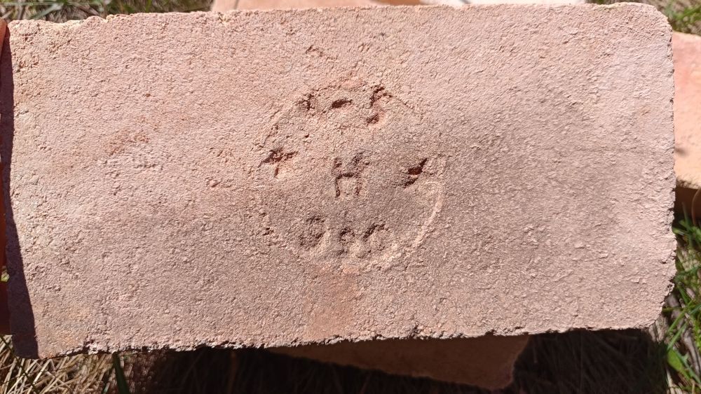 Вогнетривка цегла