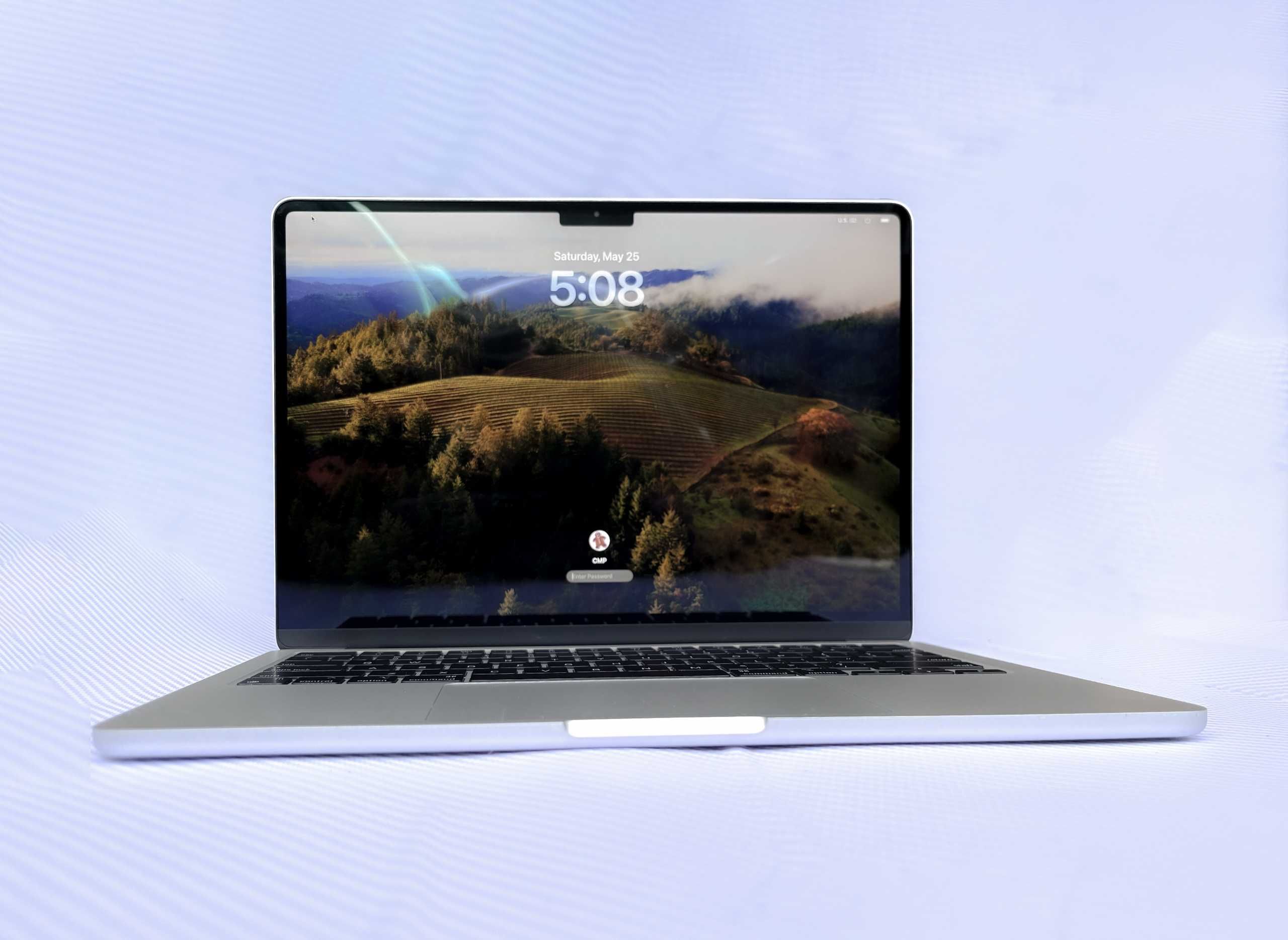Apple MacBook Air 2024 A3113 m3\16\512