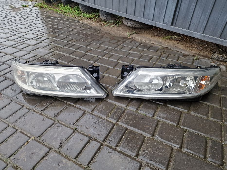 Фари Renault Laguna 2
Ціна вказана за 1шт