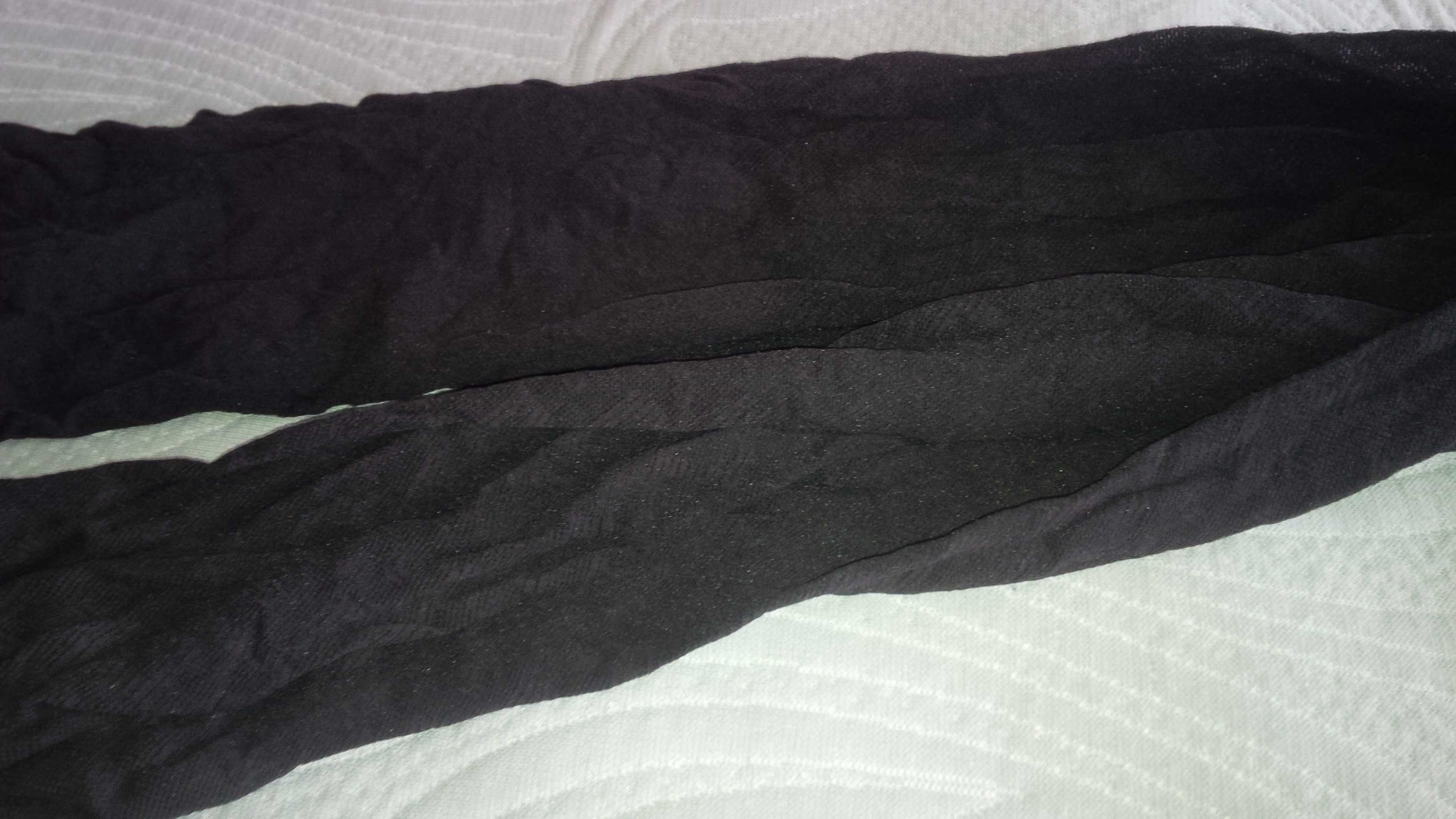 Cienkie czarne rajstopy damskie ze wzorem wzór R. 38 , 40 na 160-170cm