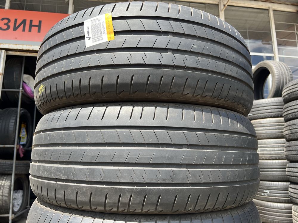 Шини 245/50/19 bridgestone; комплект літні; склад R19