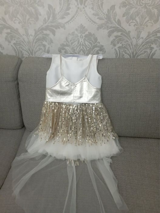 Сукня, (итальянское платье) для свята 5-8 років