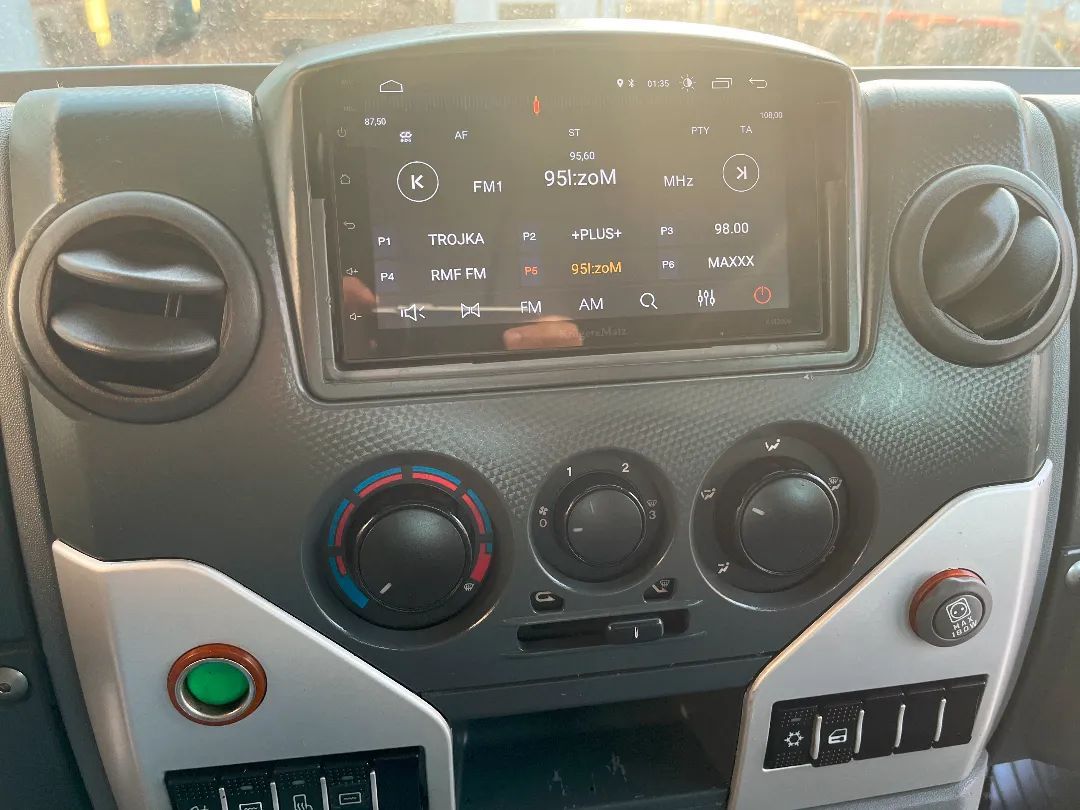 Iveco Massif Jak Defender 4x4 klimatyzacja