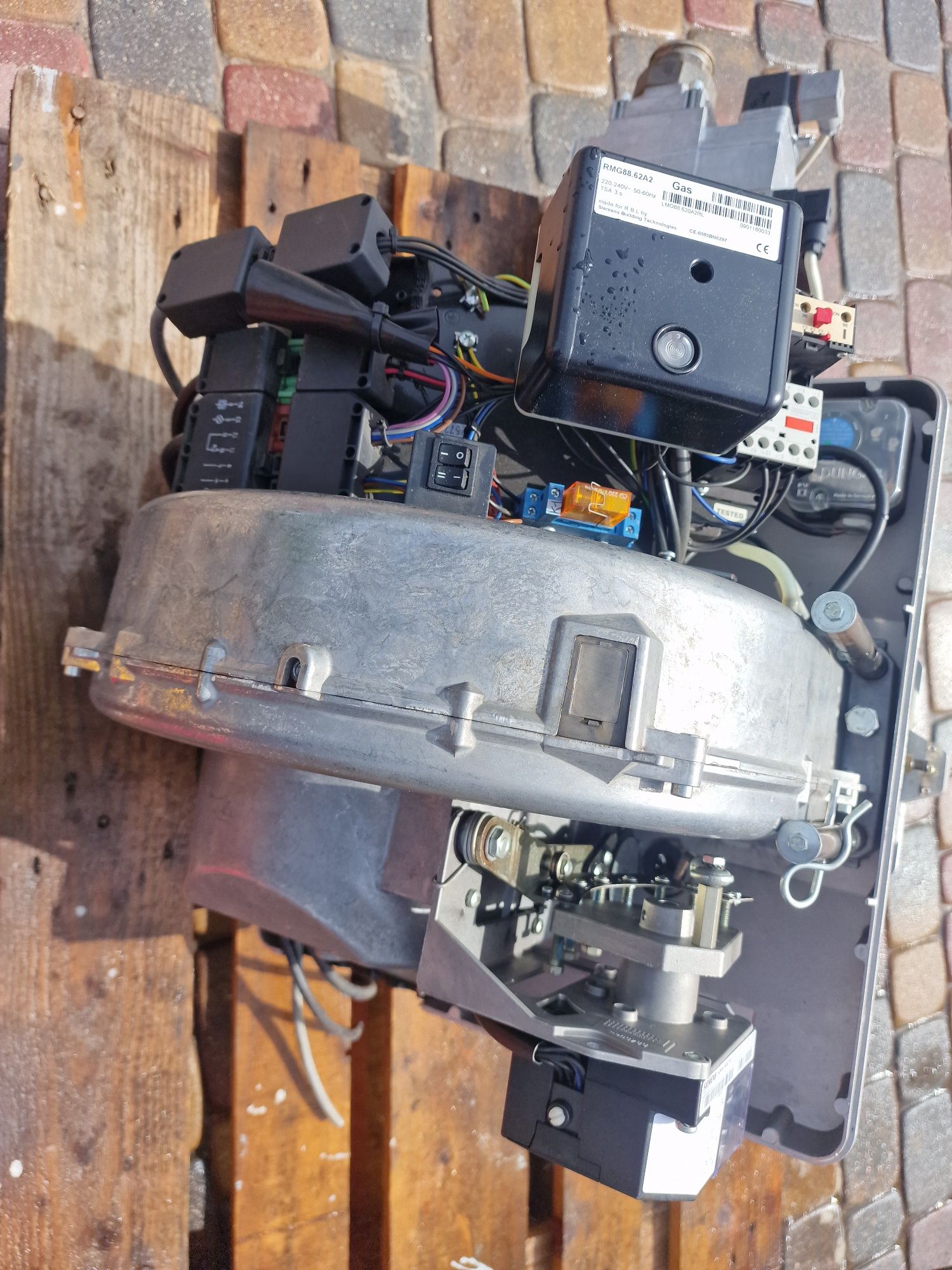 Palnik gazowy riello  rs 50 do 600 kw jak nowy