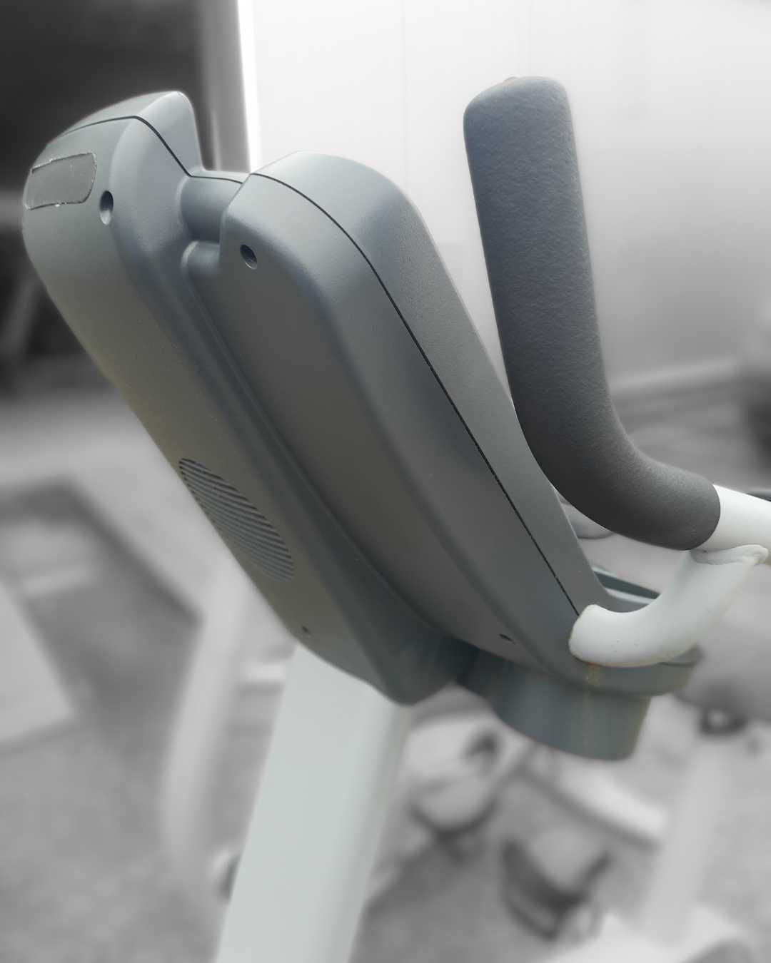 Stacjonarny rower pionowy treningowy Star Trac PRO