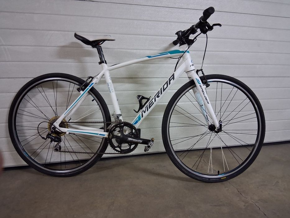 Vendo Bicicleta de senhora Merida