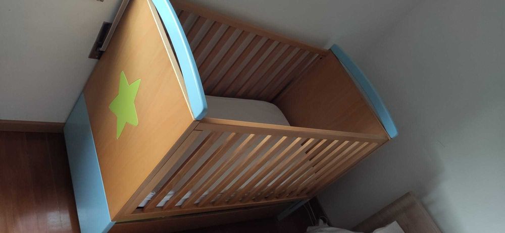 Cama berço Micuna
