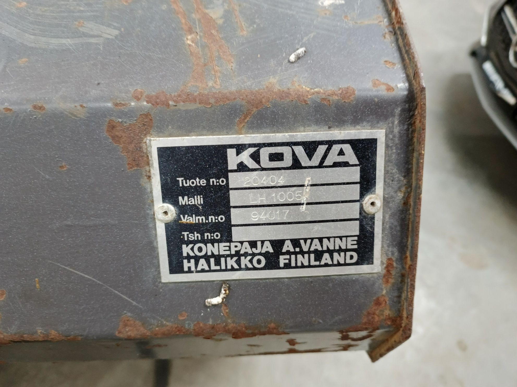Zamiatarka traktorka kosiarki KOVA 100cm ( szczotka odśnieżarka spych