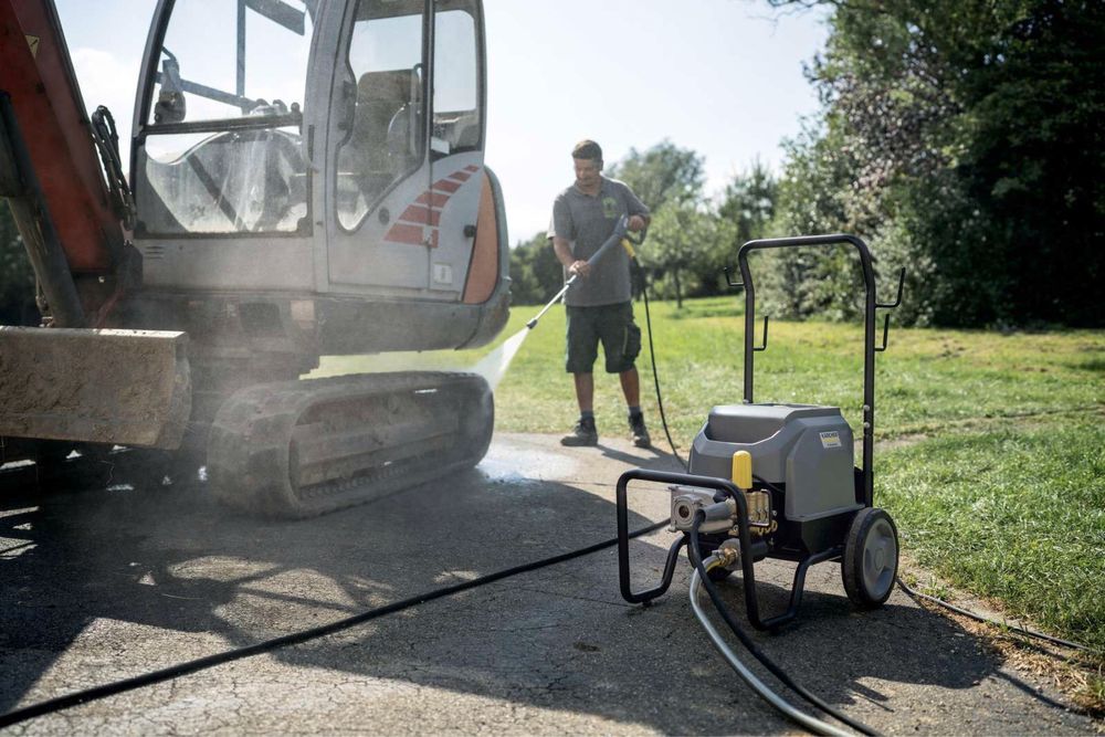 Мийка професійна Karcher HD 7/18-4 M Classic