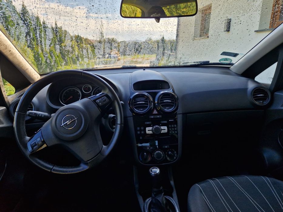 Opel Corsa D 1.4 86KM|2010|Prywatnie|Klimatyzacja|Tempomat|Zadbana