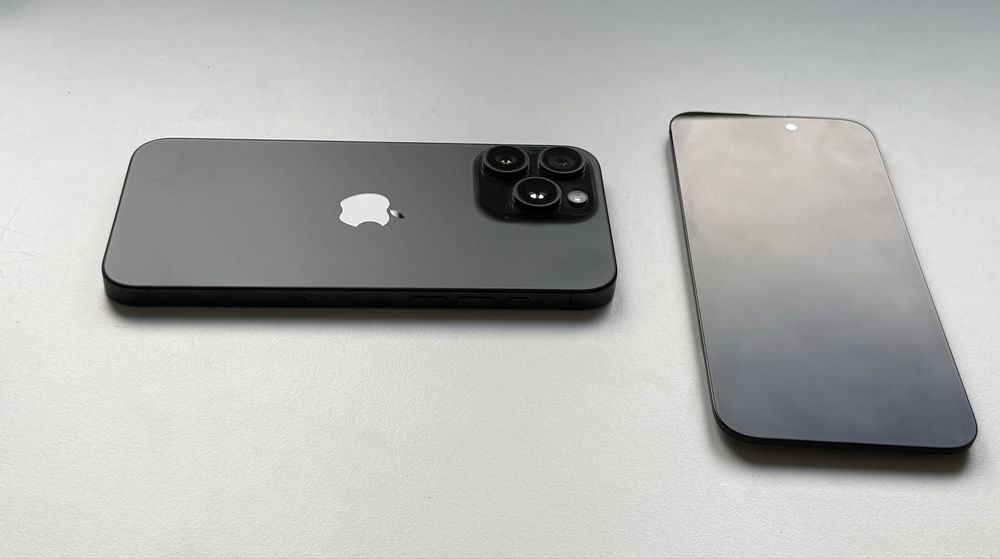 Iphone 15 pro max black para peças
