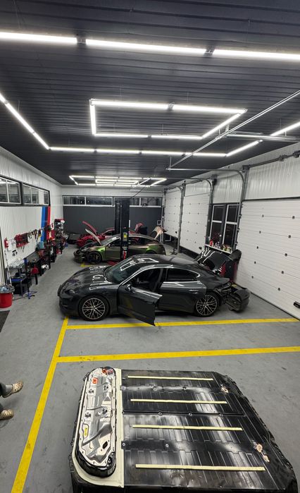 Ремонт діагностика адаптація кодування Porsche Taycan Macan Audi ETron