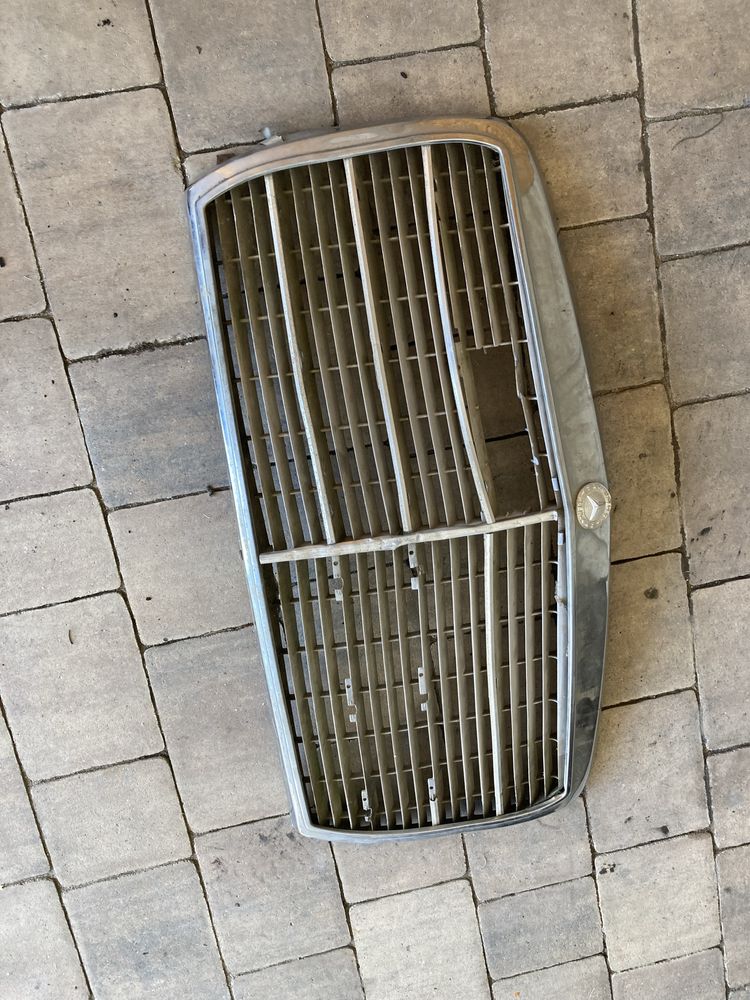 Grill atrapa chlodnicy mercedes w123