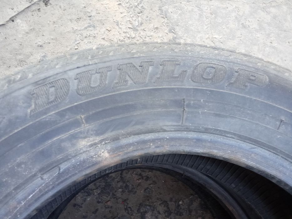 Зимові R15/195/65 є інші розміри і літо.