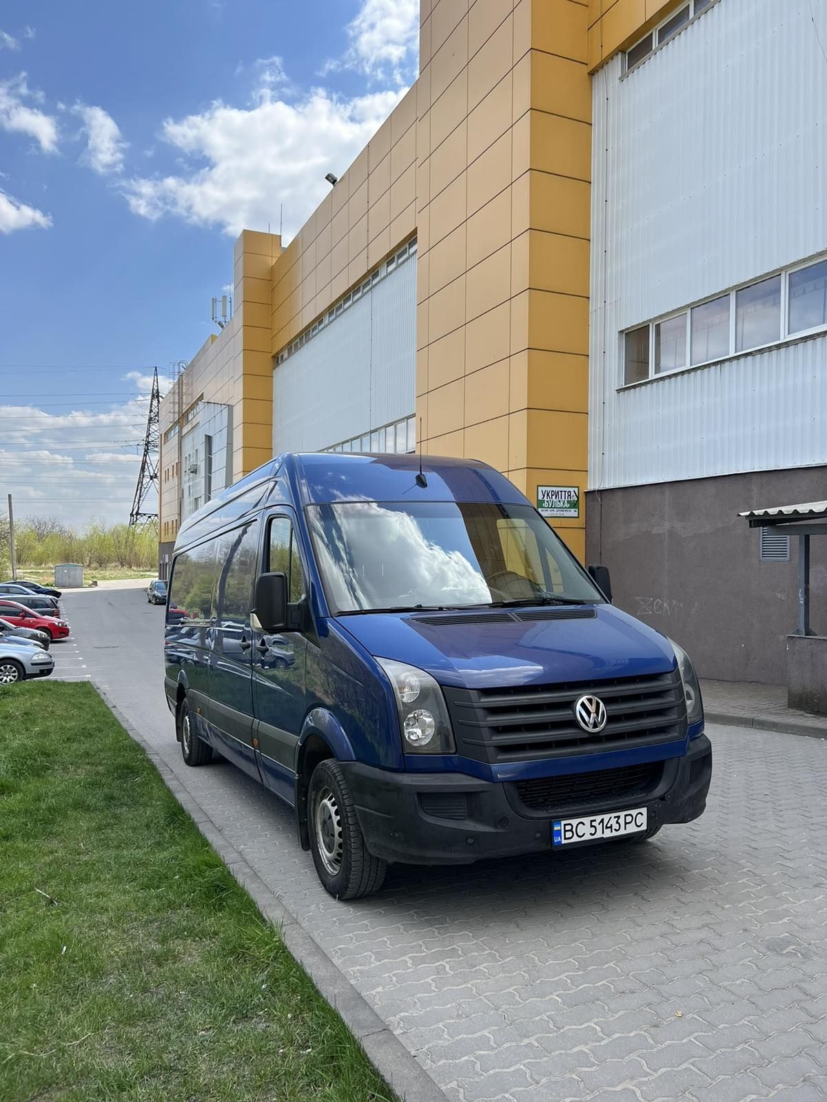 Продається автомобіль вантажний VW CRAFTER