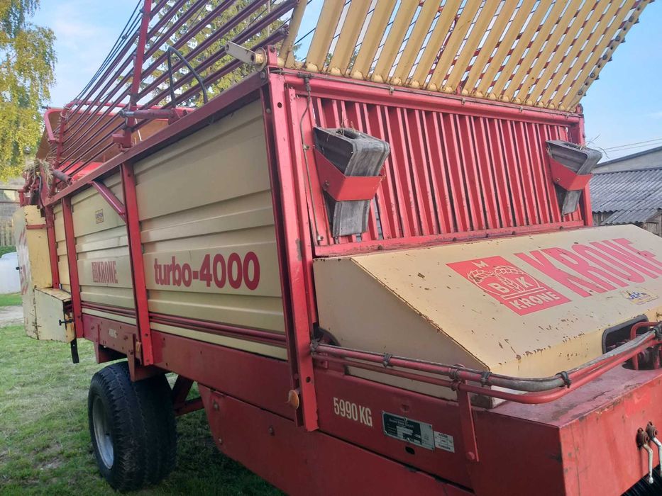 Przyczepa KRONE turbo - 4000