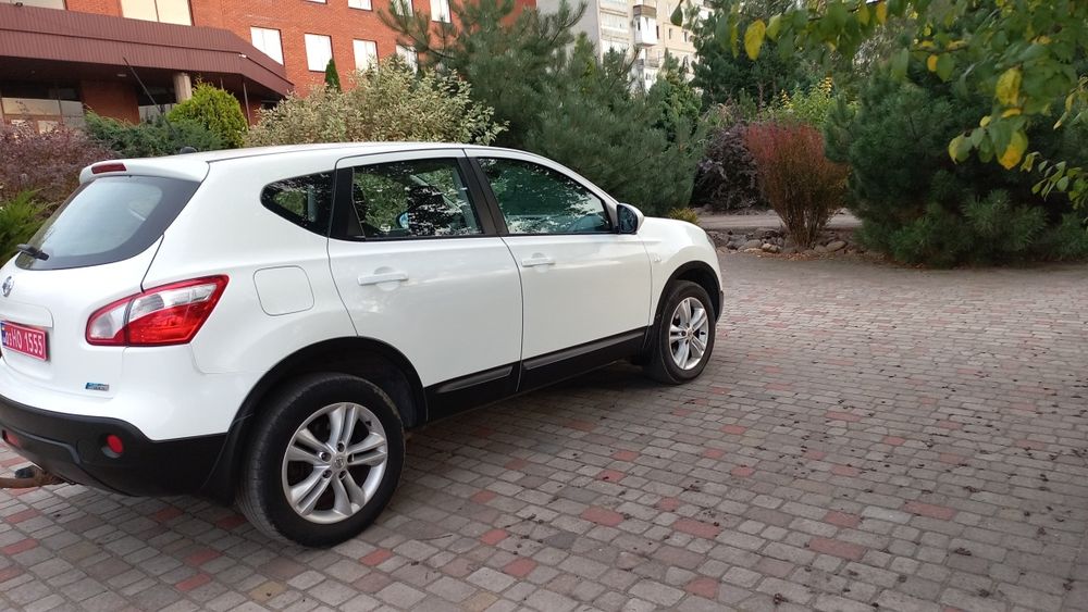Продам Nissan Qashqai 1.6 дизель