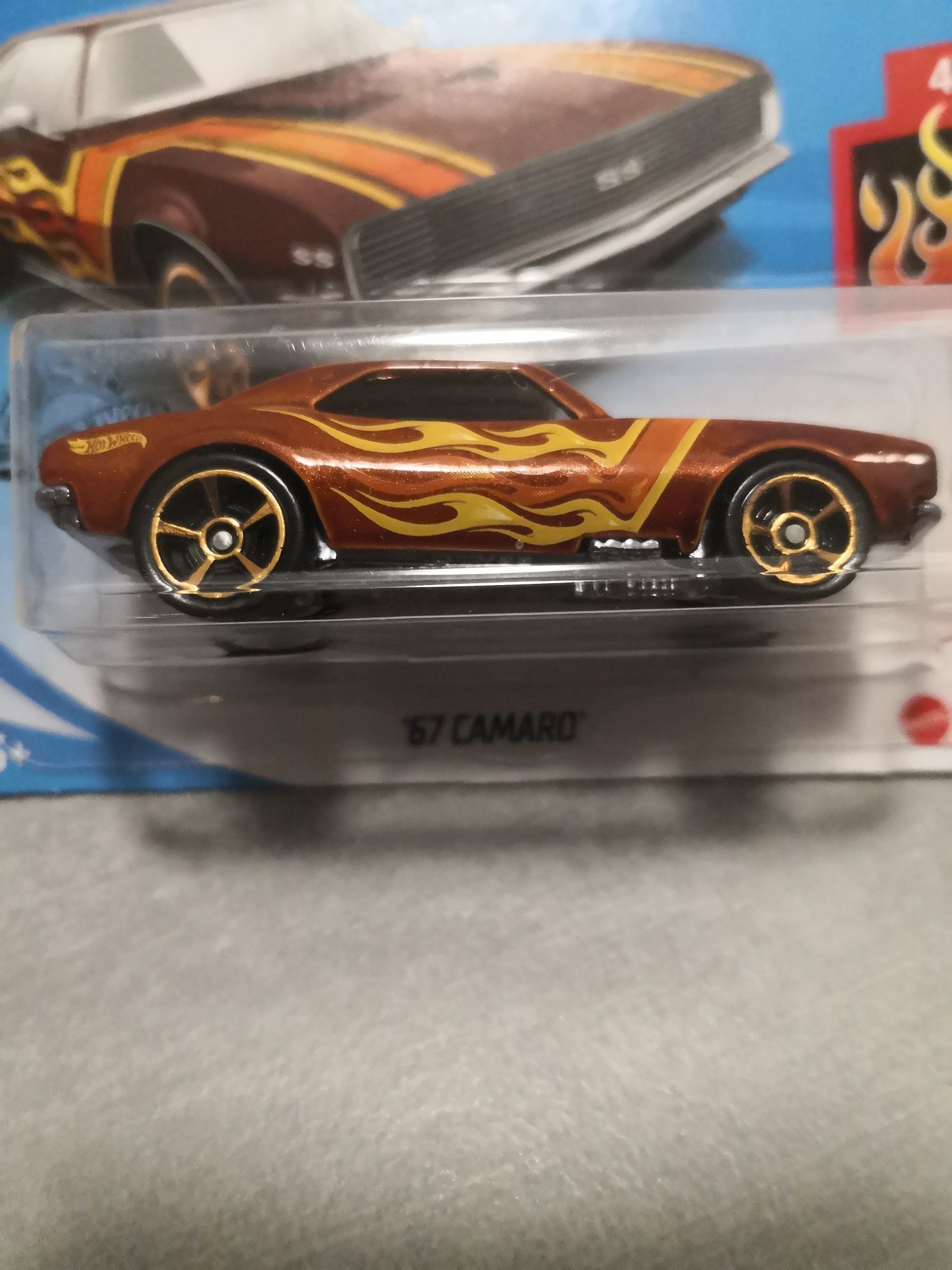 Hot wheels 67 Camaro