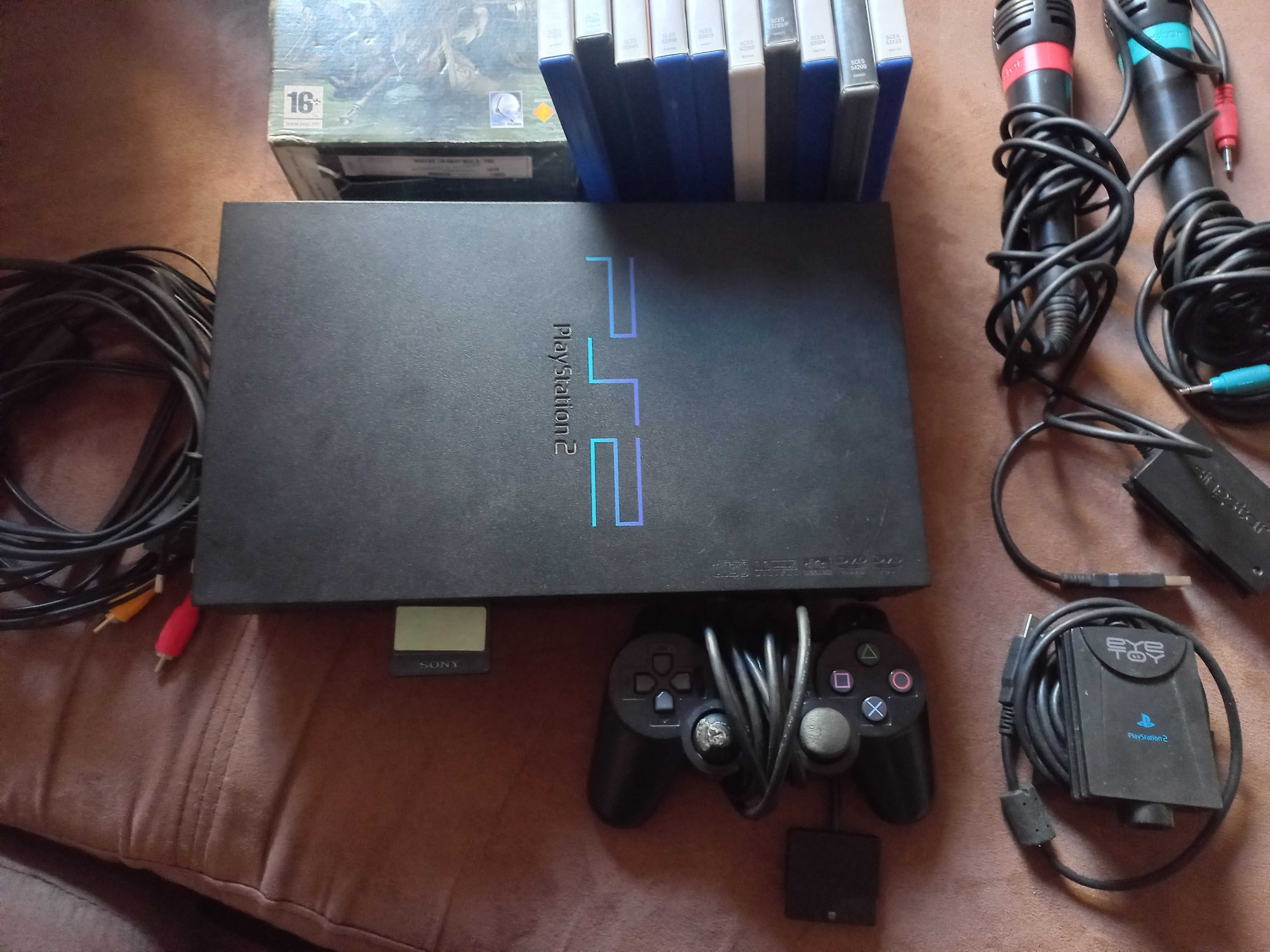 Consola playstation 2 com vários acessórios e jogos