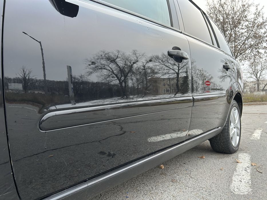 Opel zafira 2010 1.9tdi