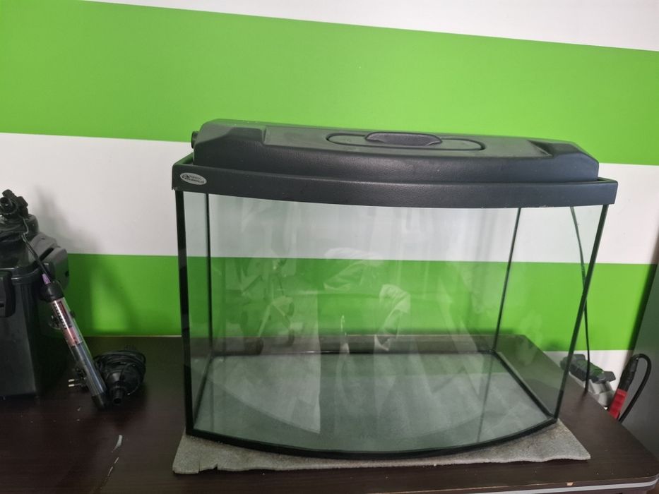 Akwarium ok. 60l z filtrem i grzałką